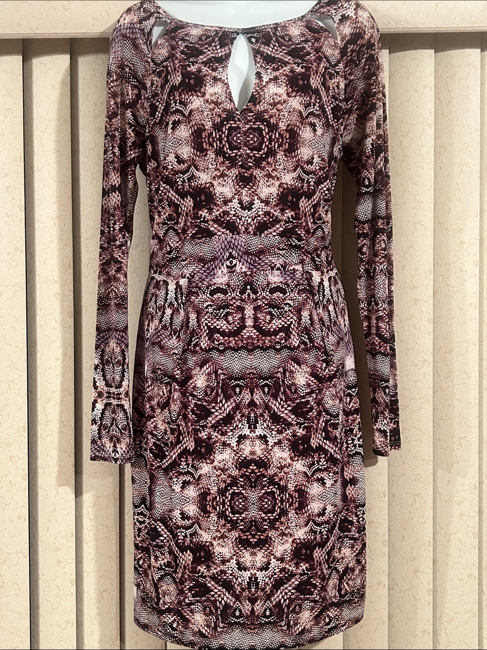 Jennifer Lopez Long Sleeve Keyhole Sheath Dress